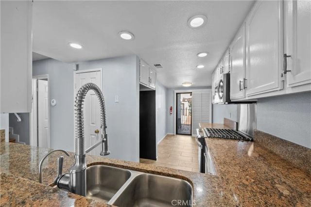 42805 15th West, Lancaster, CA 93534