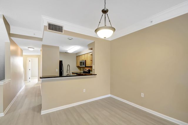 2030 Alta Meadows Lane 1208, Delray Beach, FL 33444