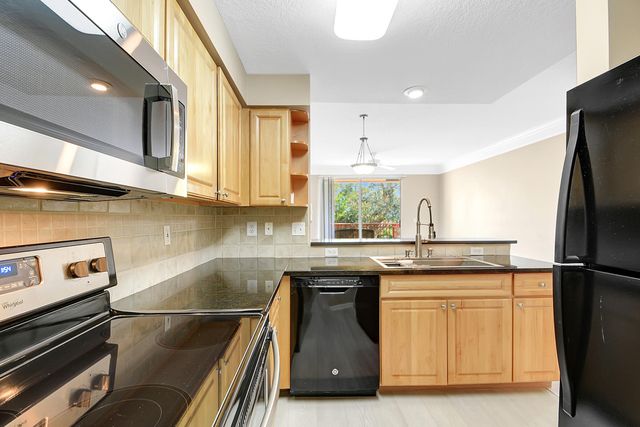 2030 Alta Meadows Lane 1208, Delray Beach, FL 33444