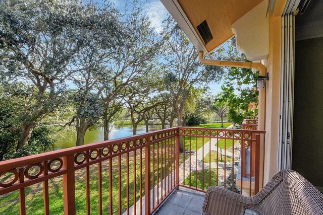 2030 Alta Meadows Lane 1208, Delray Beach, FL 33444
