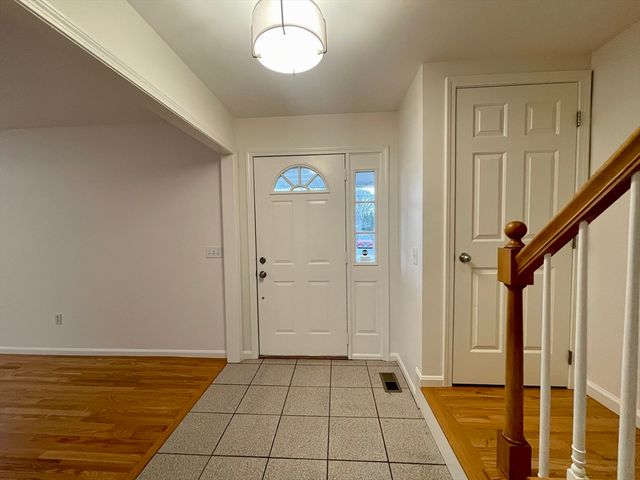 196 Linwood Avenue 196, Newton, MA 02460