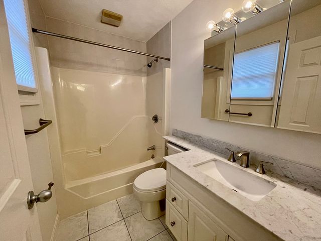 196 Linwood Avenue 196, Newton, MA 02460