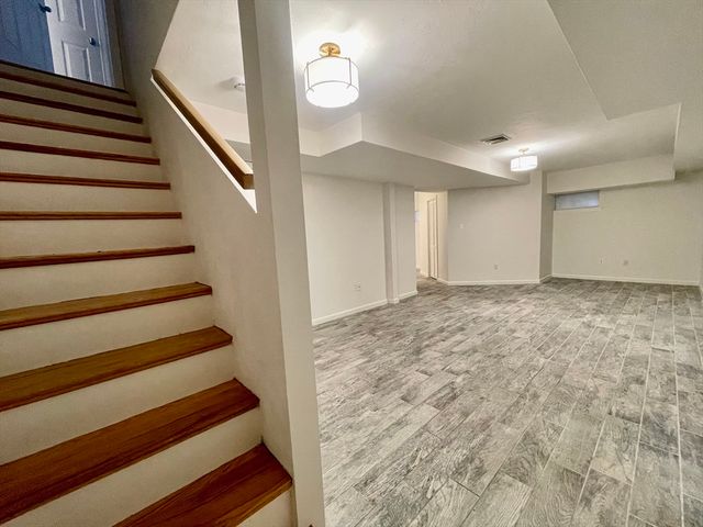 196 Linwood Avenue 196, Newton, MA 02460