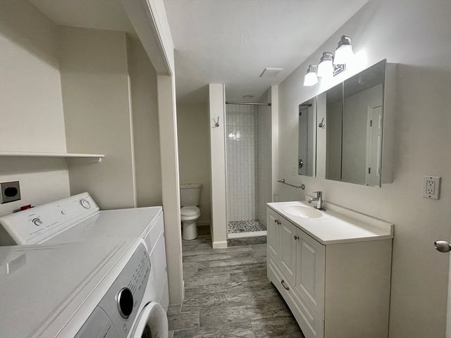 196 Linwood Avenue 196, Newton, MA 02460