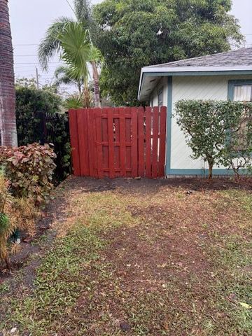 203 Canterbury Drive W, Riviera Beach, FL 33407