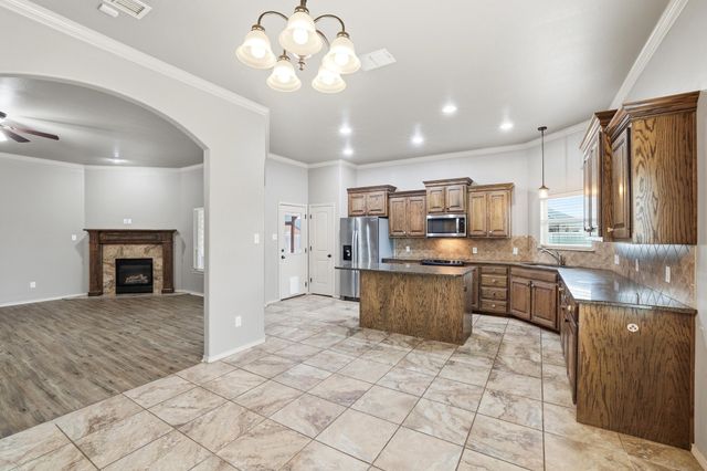 6513 72nd Street, Lubbock, TX 79424