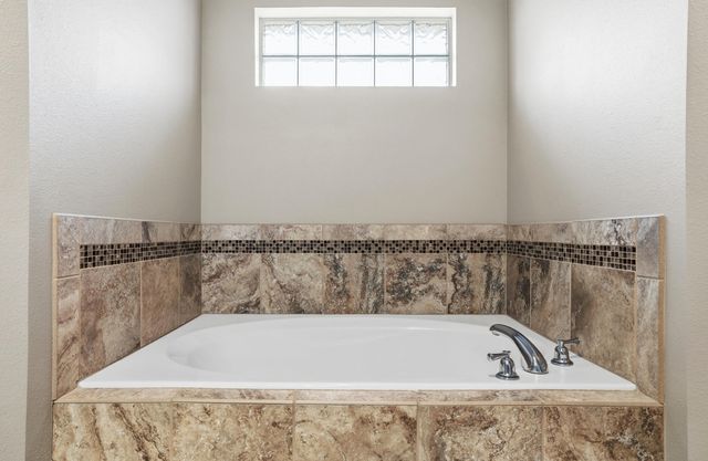 6513 72nd Street, Lubbock, TX 79424