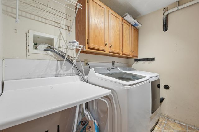 13015 Penn Avenue S, Burnsville, MN 55337