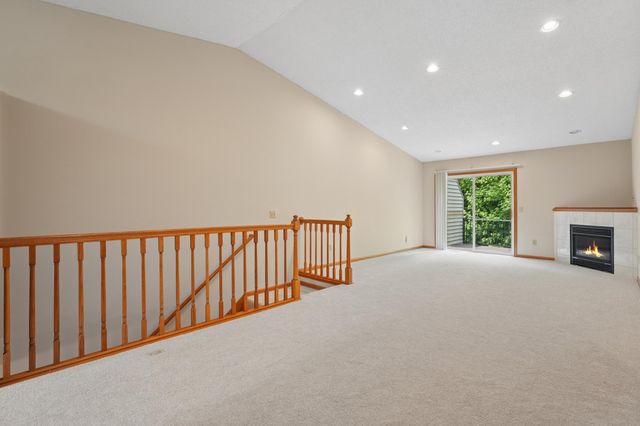 13015 Penn Avenue S, Burnsville, MN 55337