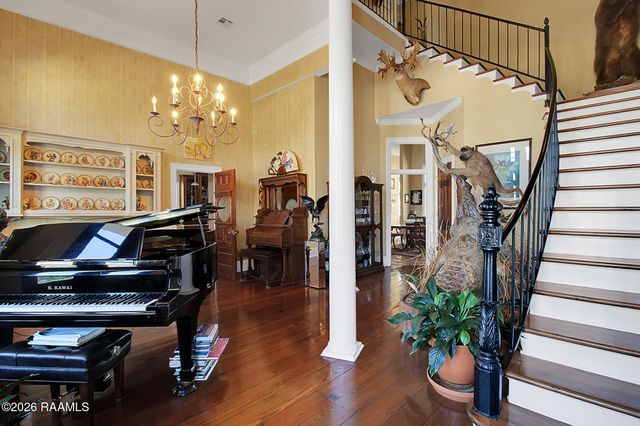 207 Farmington Drive, Lafayette, LA 70503