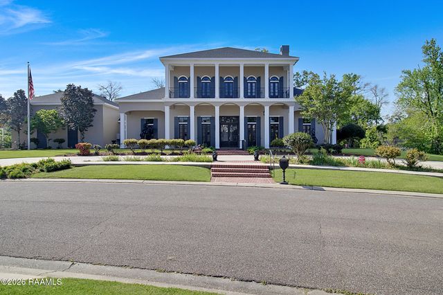 207 Farmington Drive, Lafayette, LA 70503