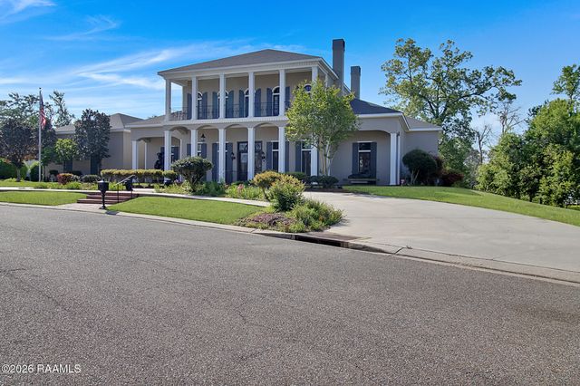 207 Farmington Drive, Lafayette, LA 70503