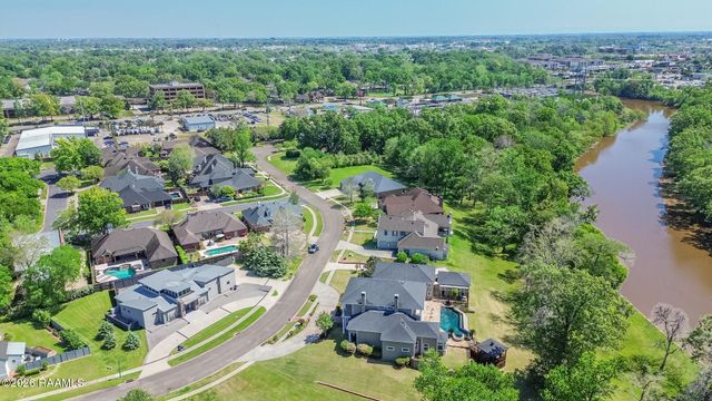 207 Farmington Drive, Lafayette, LA 70503
