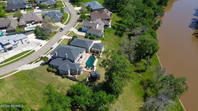 207 Farmington Drive, Lafayette, LA 70503