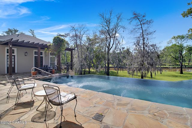 207 Farmington Drive, Lafayette, LA 70503