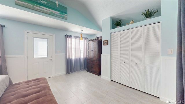 10598 W Halls River Road, Homosassa, FL 34448