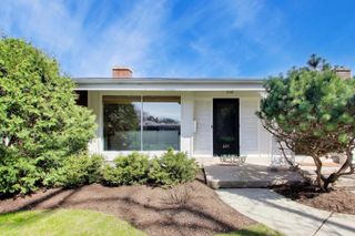 320 Linden Avenue 0, Wilmette, IL 60091