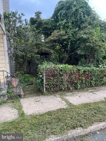211 MAPLE AVE, Marysville, PA 17053