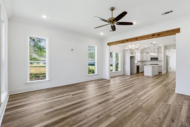 31872 Netterville Rd, Denham Springs, LA 70726