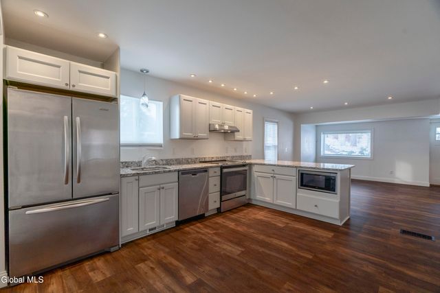 288 Church Street, Saratoga Springs, NY 12866