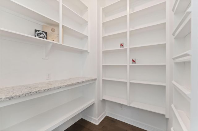 1707 Yellow Iris Trail, Richmond, TX 77406