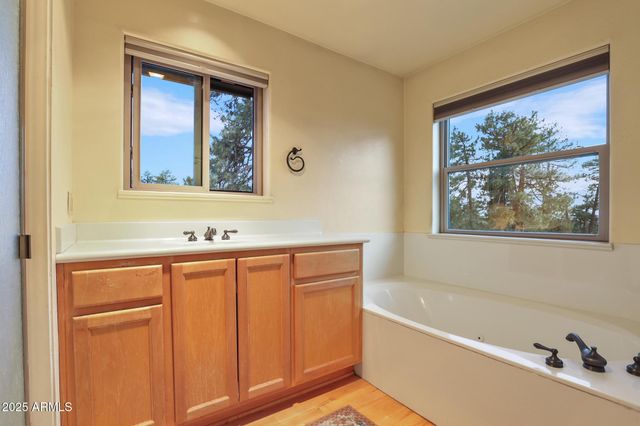 131 W Hunt Ranch Road, Pine, AZ 85544