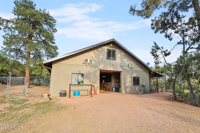 131 W Hunt Ranch Road, Pine, AZ 85544