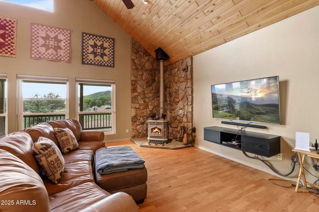 131 W Hunt Ranch Road, Pine, AZ 85544