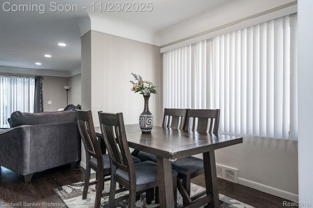 17377 Avilla Boulevard, Lathrup Village, MI 48076