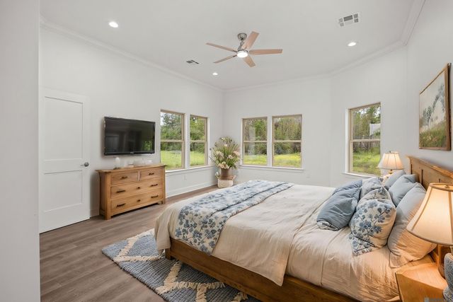 1033 W Worthey St, Gonzales, LA 70737