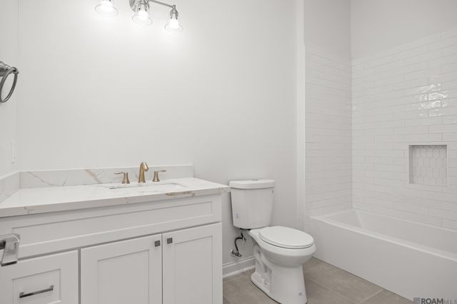 1033 W Worthey St, Gonzales, LA 70737