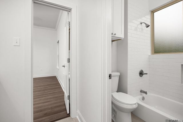 1033 W Worthey St, Gonzales, LA 70737