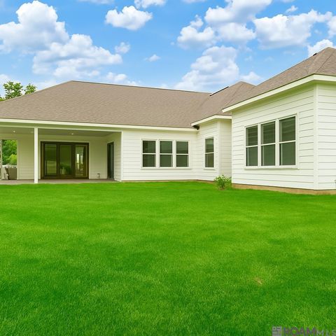 1033 W Worthey St, Gonzales, LA 70737