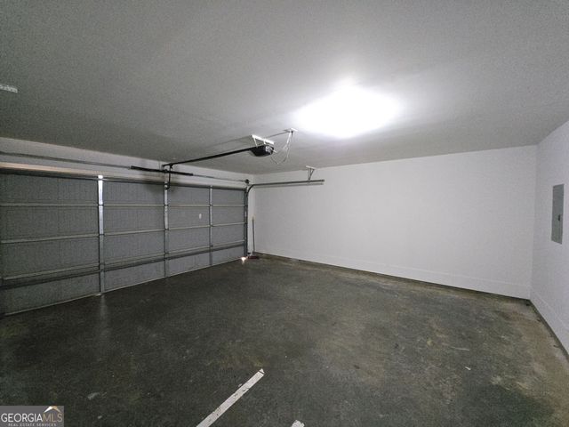 1124 McConaughy Court, Mcdonough, GA 30253
