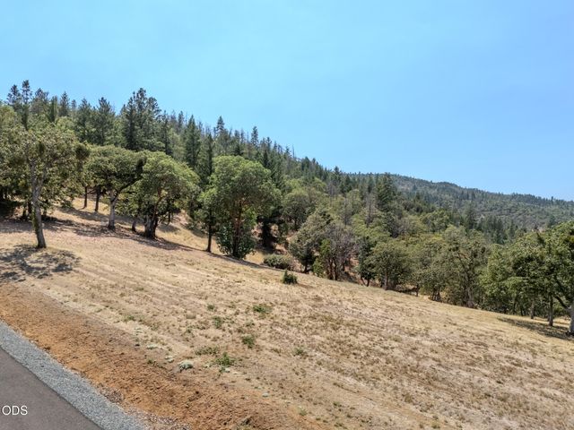 3555 S Stage Road Lot 3, Medford, OR 97501