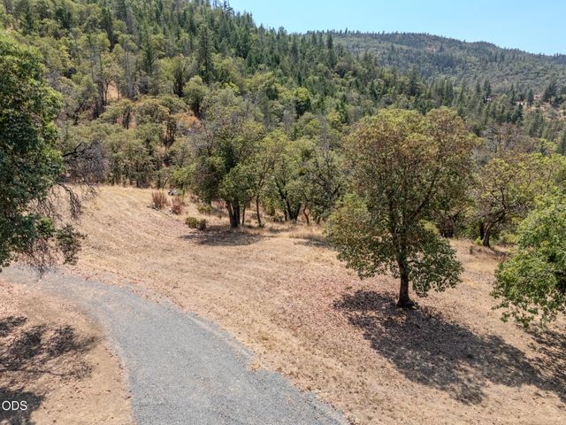 3555 S Stage Road Lot 3, Medford, OR 97501