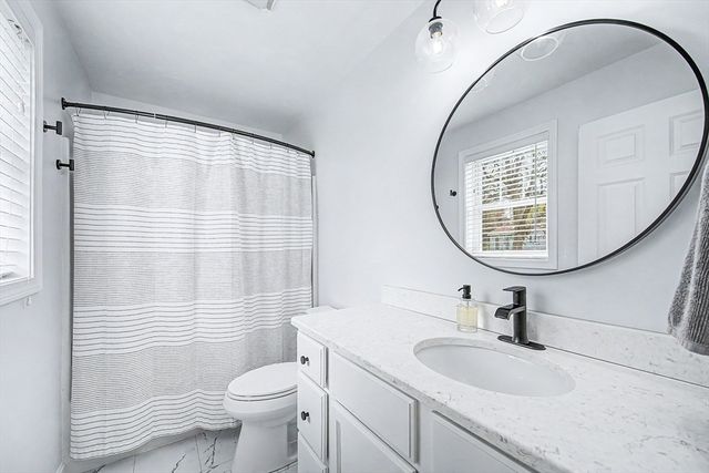 7 Cadman Street, Worcester, MA 01604