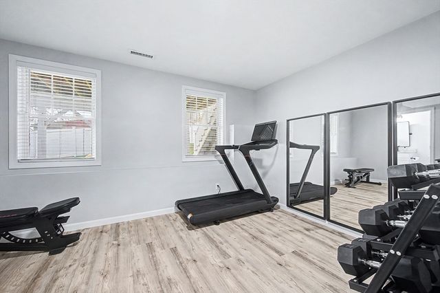 7 Cadman Street, Worcester, MA 01604