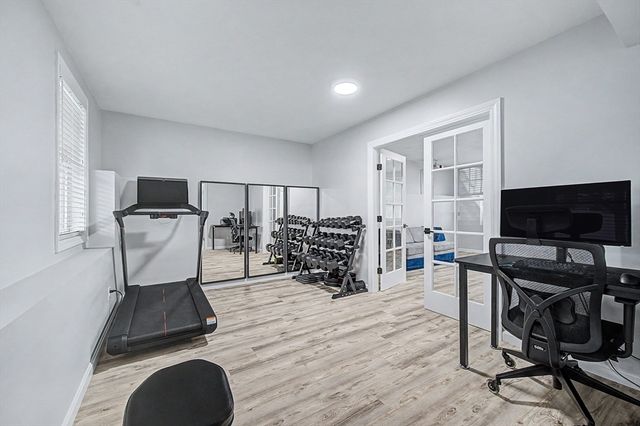 7 Cadman Street, Worcester, MA 01604