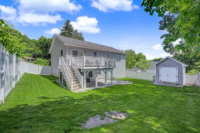 7 Cadman Street, Worcester, MA 01604