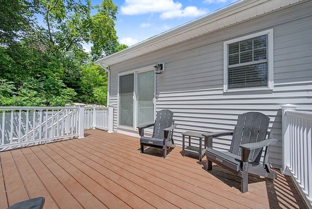 7 Cadman Street, Worcester, MA 01604