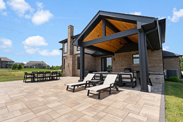 7869 Big Buck Trail, Frankfort, IL 60423