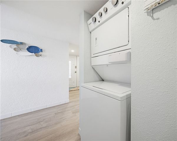 14401 Commodores Dr 211, Corpus Christi, TX 78418