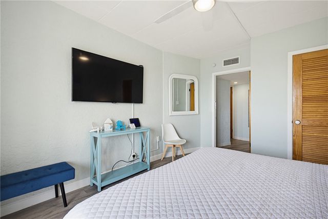 14401 Commodores Dr 211, Corpus Christi, TX 78418