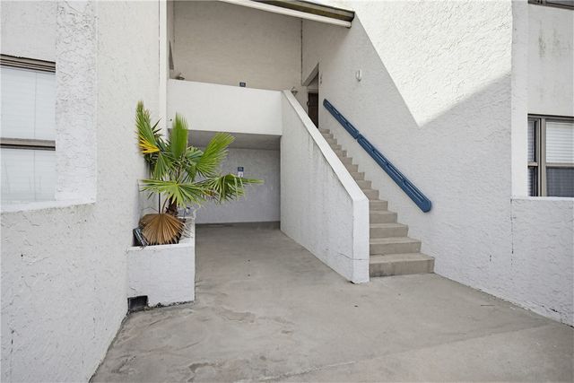 14401 Commodores Dr 211, Corpus Christi, TX 78418