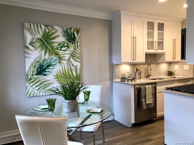 202 Imperial I2202, Bayport, NY 11705