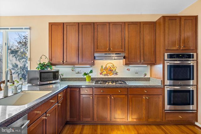 9 JAZZ WAY, Mount Laurel, NJ 08054