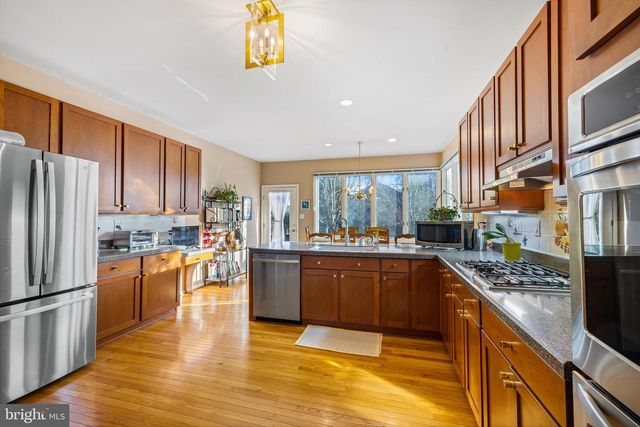 9 JAZZ WAY, Mount Laurel, NJ 08054