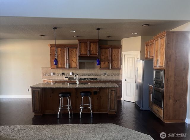 1506 S Dusky Drive, Ridgefield, WA 98642