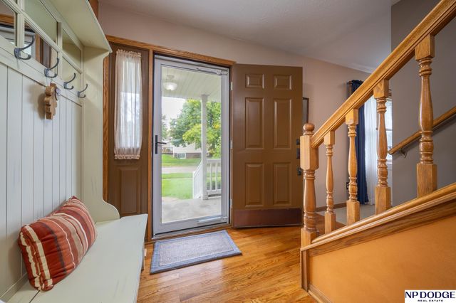 6840 Stephanie Lane, Lincoln, NE 68516